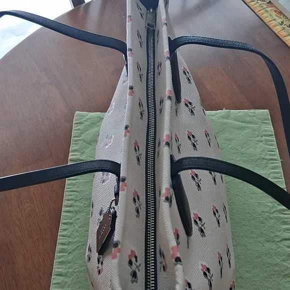 Coach Taxi Crossgrain Leather Tote Bramble Rose White Pink Floral Bag - Picture 8 of 16